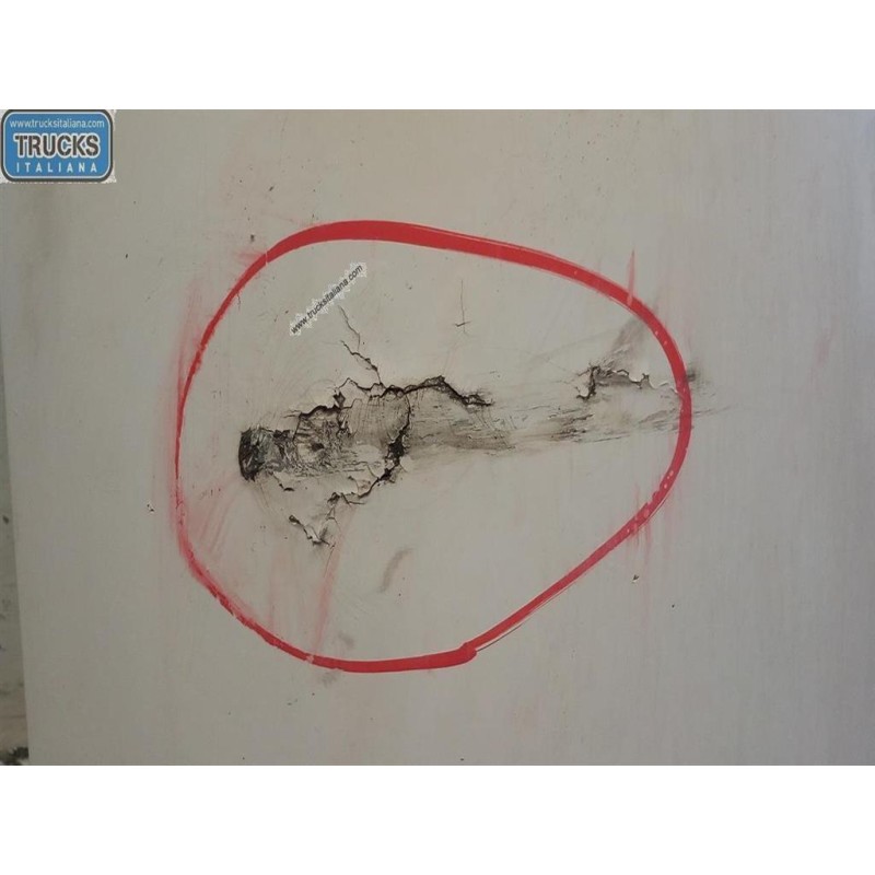 SCANIA AIR DEFLECTOR LEFT  SCANIA 113 used