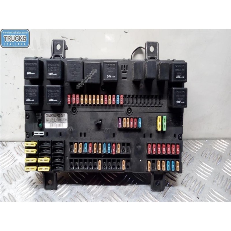 VOLVO truck SCATOLA FUSIBILI VOLVO truck FH13 usato