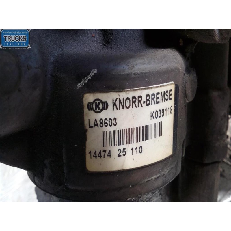 IVECO ESSICCATORE IVECO EUROCARGO 2005>2008 usato