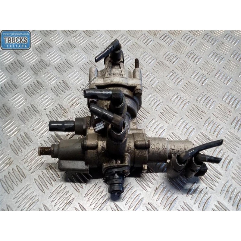 RENAULT truck VARIOUS BRAKE 2 RENAULT truck Premium 1996>2005 used