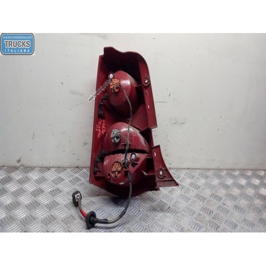 FARO POSTERIORE ESTERNO DESTRO KIA Picanto 2008>2010 usato