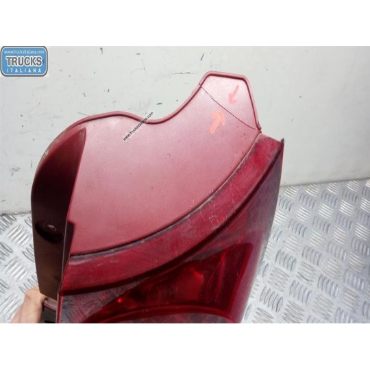 FARO POSTERIORE ESTERNO DESTRO KIA Picanto 2008>2010 usato