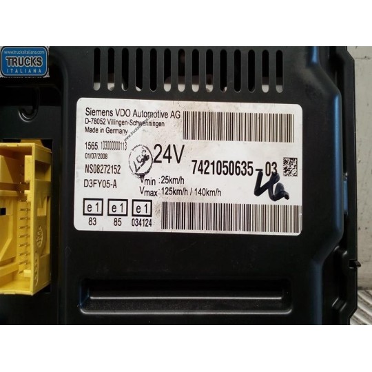 QUADRO STRUMENTI RENAULT truck Premium 2005>2013 usato