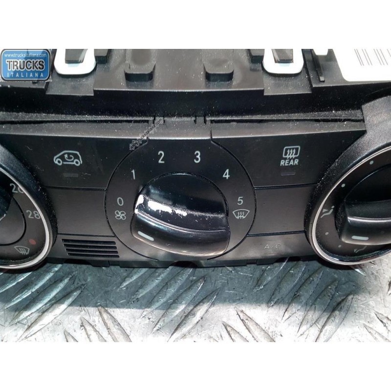 MERCEDES-BENZ AC CONTROL UNIT MERCEDES-BENZ Classe B (W245) 2005>2008 used