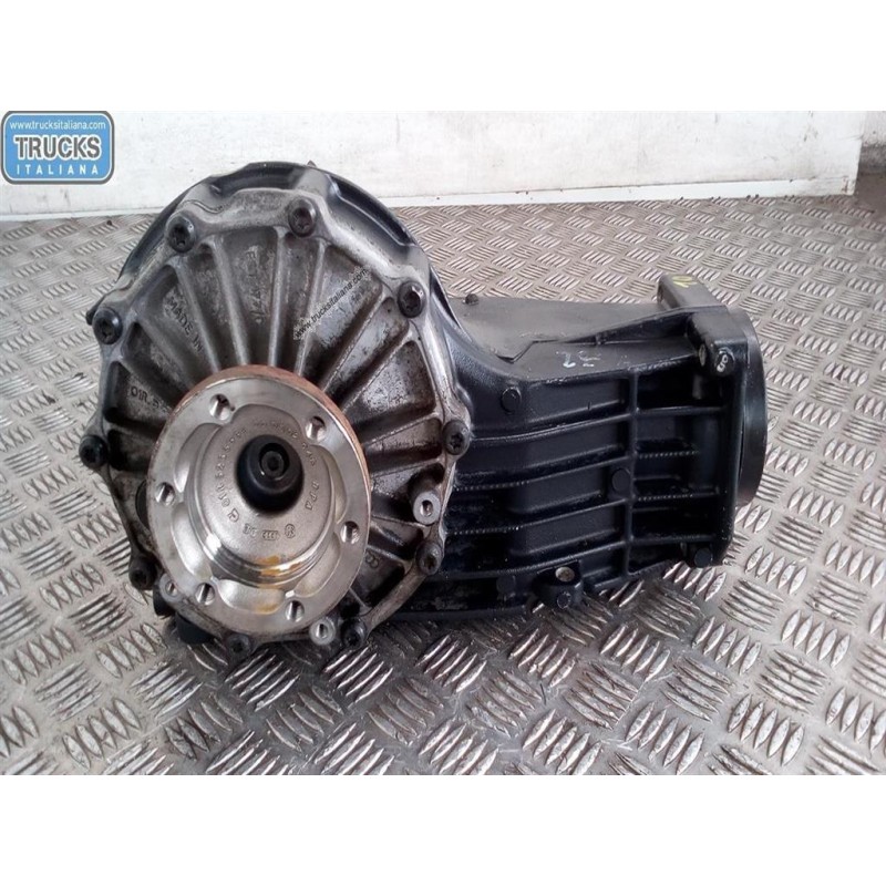 AUDI GRUPPO DIFFERENZIALE POSTERIORE AUDI A4 2000>2004 usato