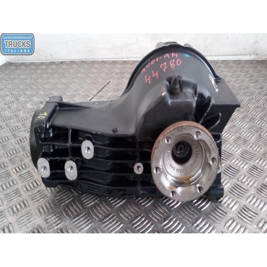 GRUPPO DIFFERENZIALE POSTERIORE AUDI A4 2000>2004 usato