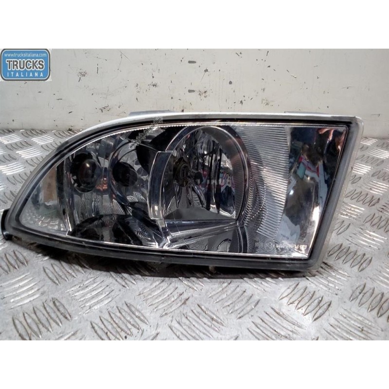 SKODA LEFT FOG LIGHT LAMP SKODA Roomster 2010>2015 used