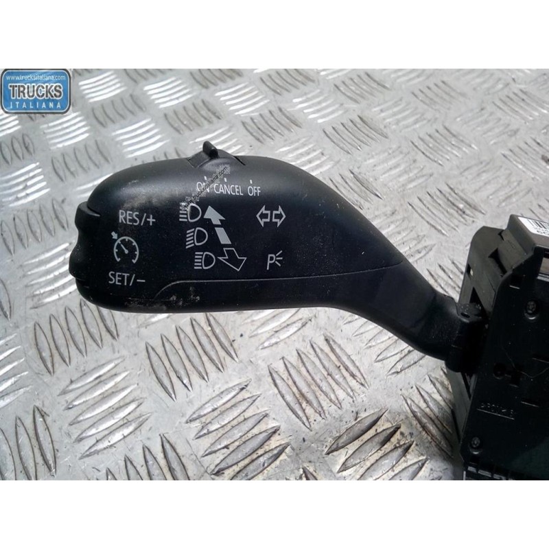 SKODA DEVIOLUCI SKODA Roomster 2010>2015 usato