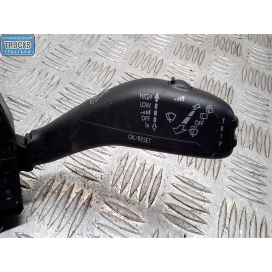 DEVIOLUCI SKODA Roomster 2010>2015 usato