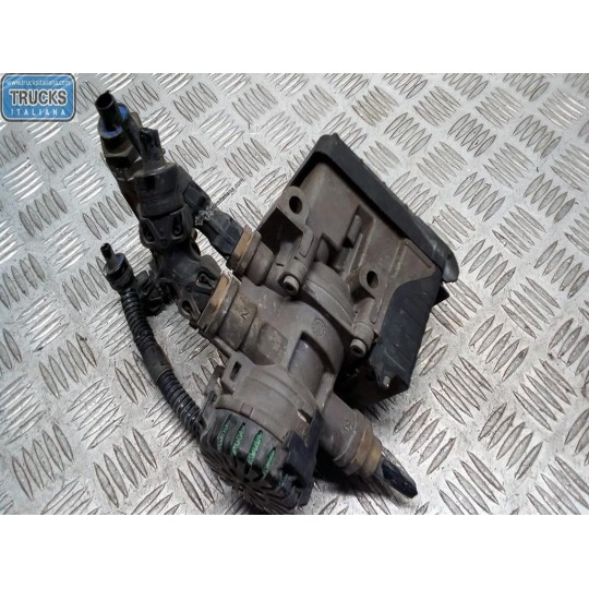 VARIE FRENI 2 RENAULT truck T 2014> usato