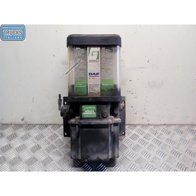 DAF GREASE GUN PUMP DAF XF105 used