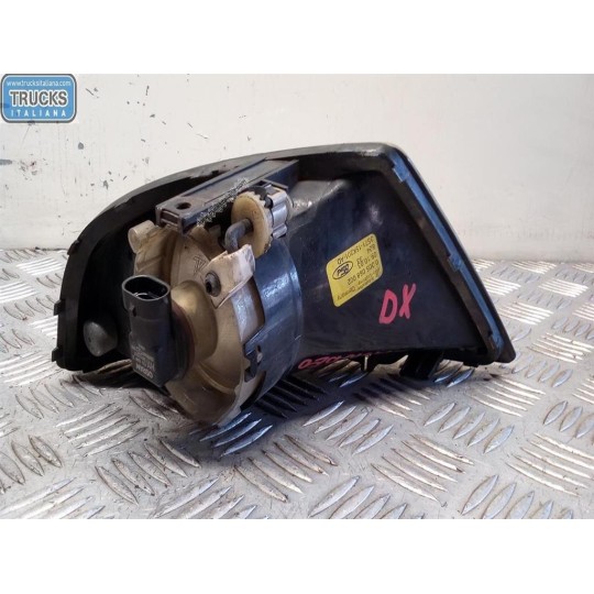 FENDINEBBIA DESTRO FORD Mondeo 2003>2007 usato