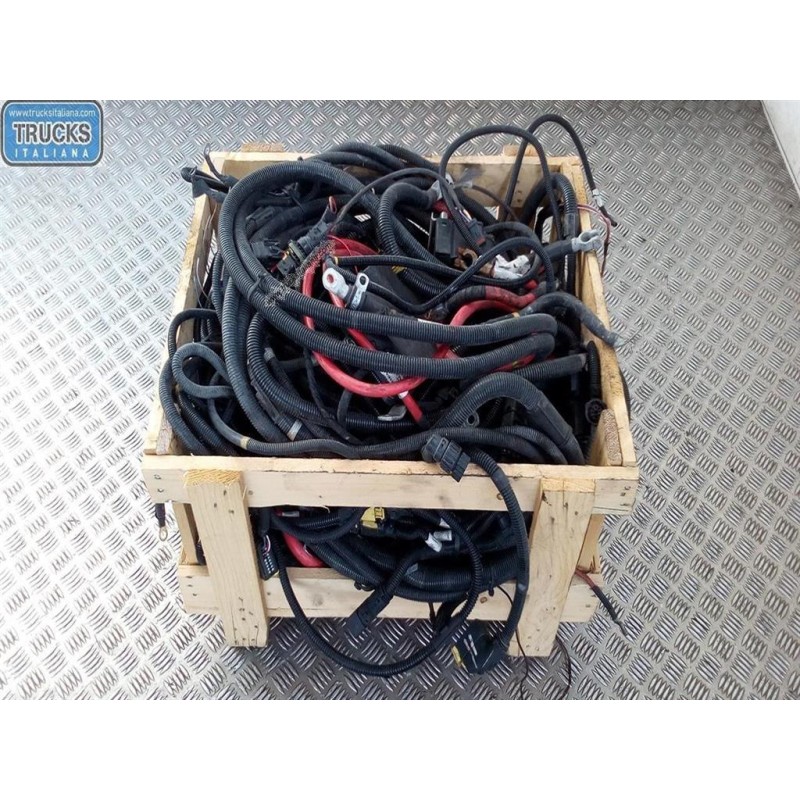 RENAULT truck ELETTRICHE VARIE RENAULT truck T 2014> usato