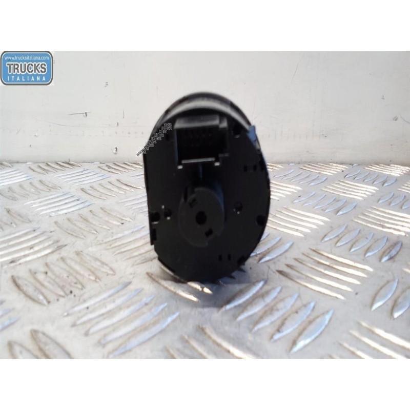 VOLKSWAGEN BLOCK LOGHTS  VOLKSWAGEN Golf 6 2008>2012 used