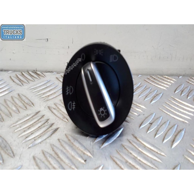 VOLKSWAGEN BLOCK LOGHTS  VOLKSWAGEN Golf 6 2008>2012 used