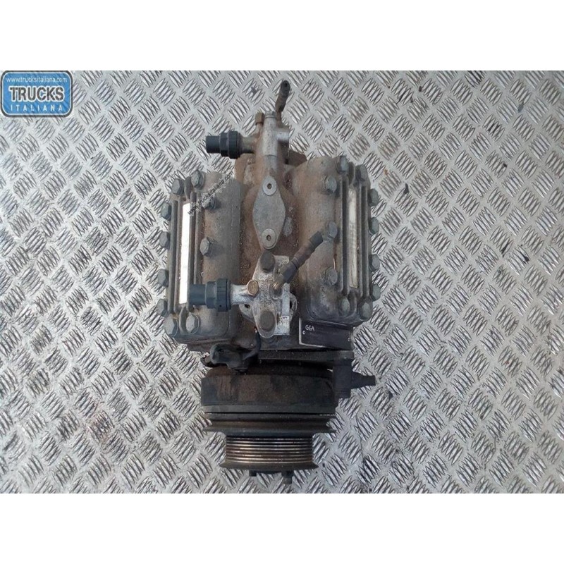 MERCEDES BUS AIR CONDITIONER COMPRESSOR MERCEDES BUS O508 BUS used