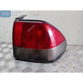 RIGHT REAR LIGHT SAAB 900...