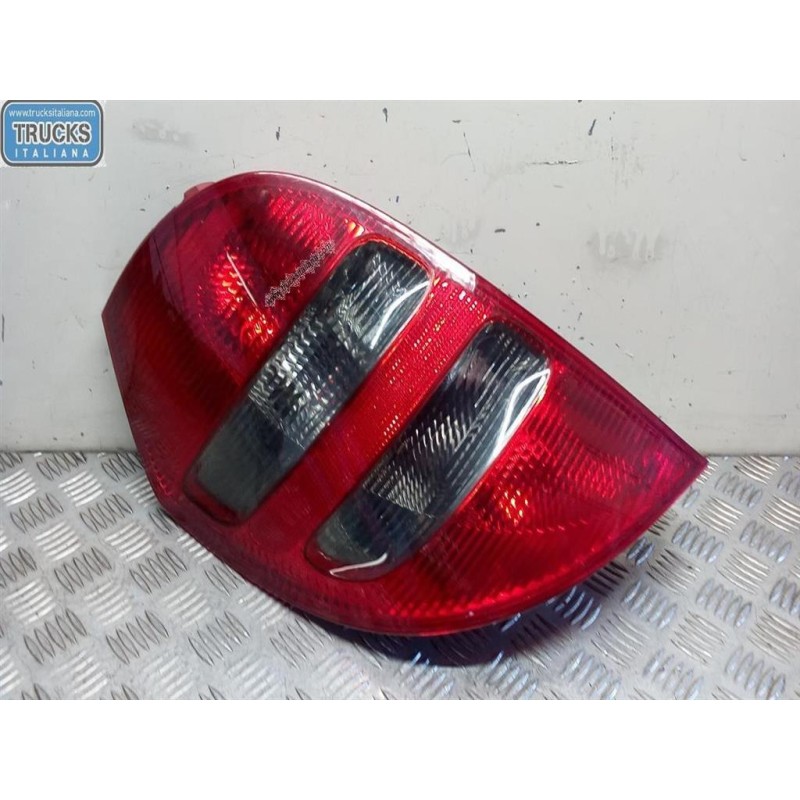 MERCEDES-BENZ FARO POSTERIORE ESTERNO SINISTRO MERCEDES-BENZ Classe A (W169) 2004>2008 usato