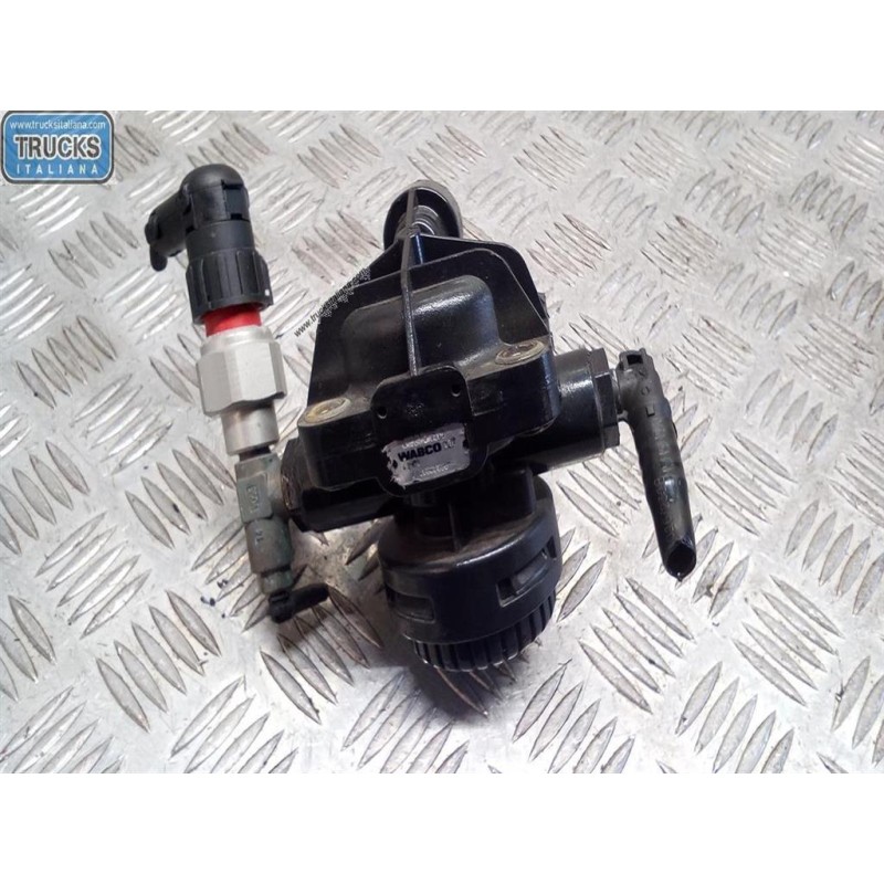 MAN VARIE FRENI 2 MAN TGX euro 6 usato