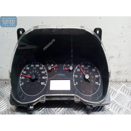 INSTRUMENT PANEL PEUGEOT Bipper 2007> used