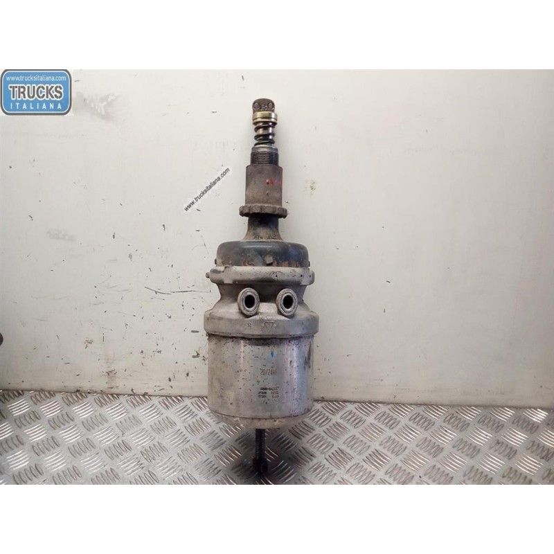 IVECO CILINDRO FRENI IVECO EUROTECH usato