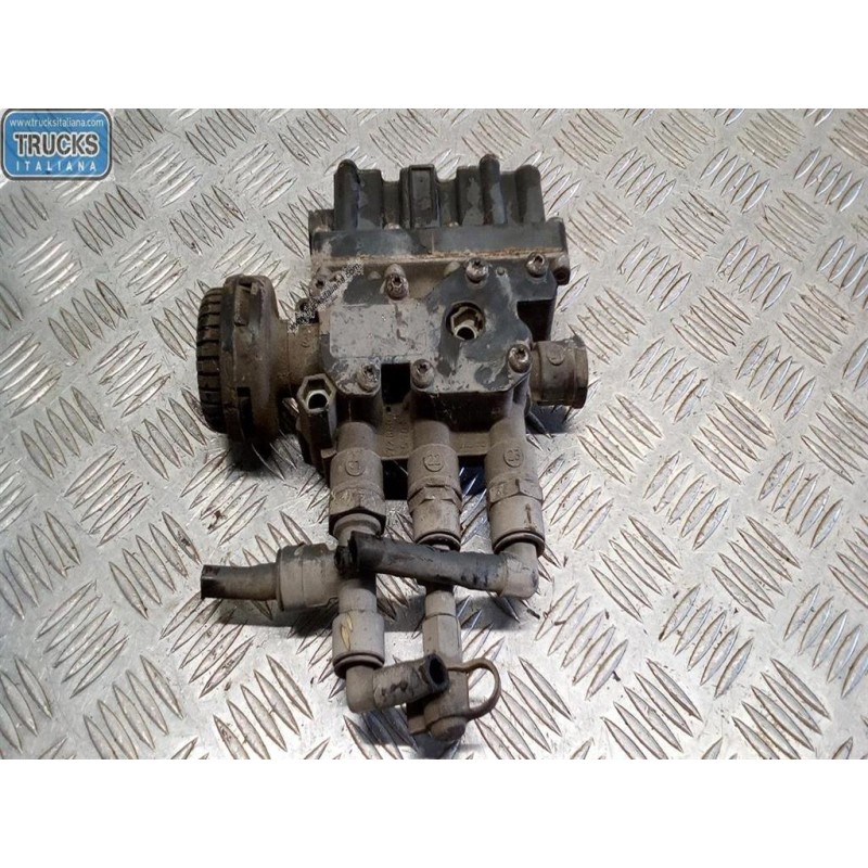 RENAULT truck VARIE FRENI 2 RENAULT truck Premium 2005>2013 usato