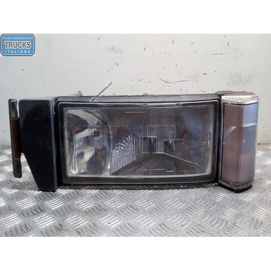 FRONT LEFT FLASHLIGHT  IVECO EUROSTAR used