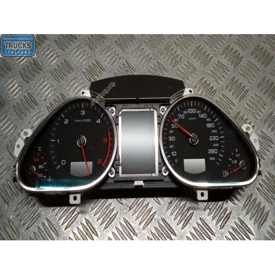 QUADRO STRUMENTI AUDI A6 2008>2012 (C6) usato