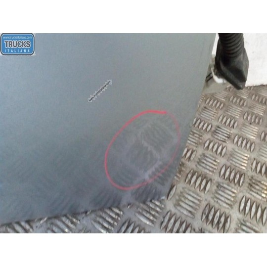 PORTA ANTERIORE DESTRA KIA Sorento 2002>2005 usato