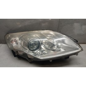 RIGHT HEADLIGHT XENO LAMP...