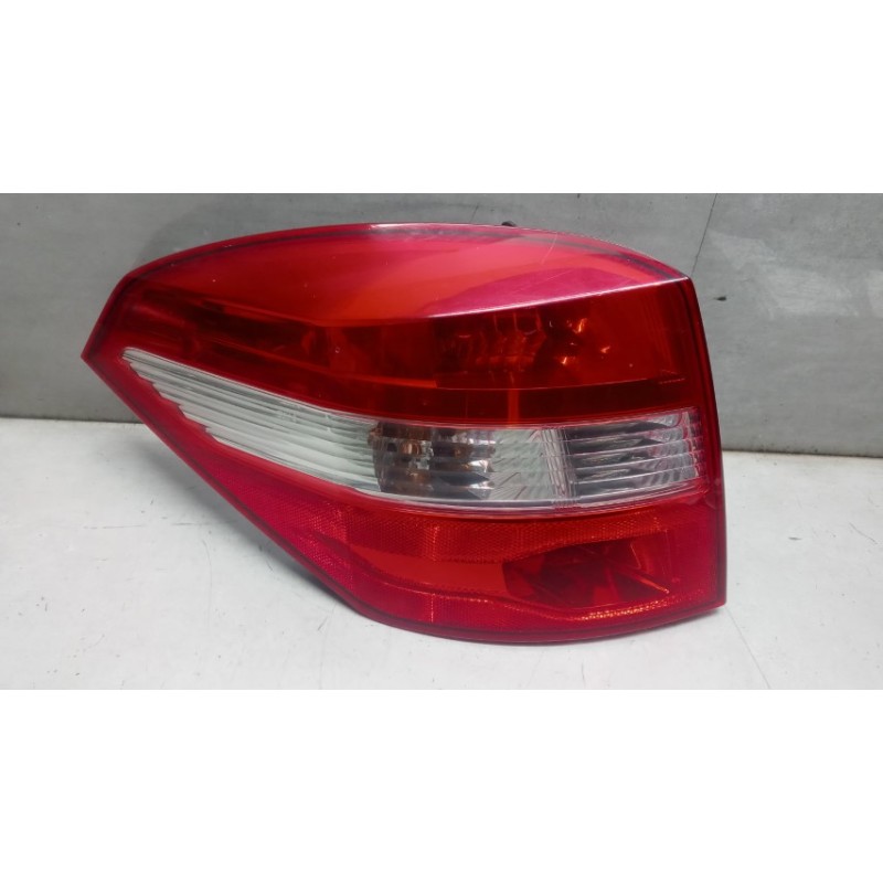 RENAULT FARO POSTERIORE ESTERNO SINISTRO RENAULT Laguna 2008> usato