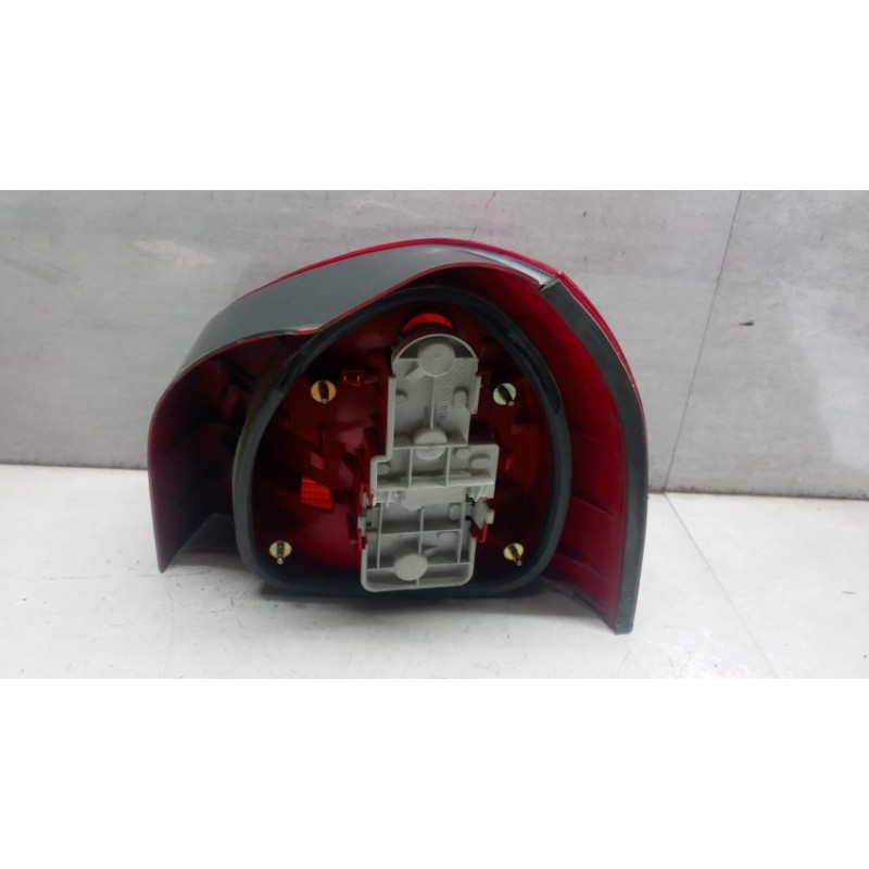 AUDI FARO POSTERIORE ESTERNO SINISTRO AUDI A3 1996>2000 usato