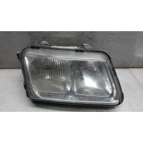 RIGHT HEADLIGHT AUDI A3...