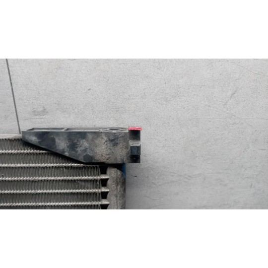 RADIATORE CLIMATIZZATORE RENAULT van Trafic 2001>2007 usato