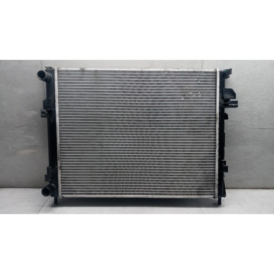 RADIATORE ACQUA RENAULT van Trafic 2001>2007 usato