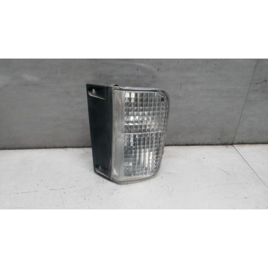 FARO POSTERIORE ESTERNO DESTRO RENAULT van Trafic 2001>2007 usato