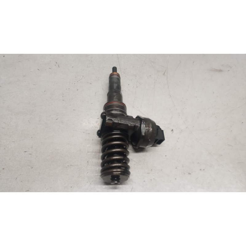 AUDI INJECTORS  AUDI A4 2000>2004 used
