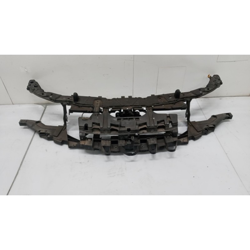 RENAULT RIVESTIMENTO SUPERIORE ANTERIORE RENAULT Laguna 2008> usato