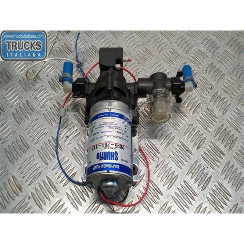 . POMPA ACQUA . . usato