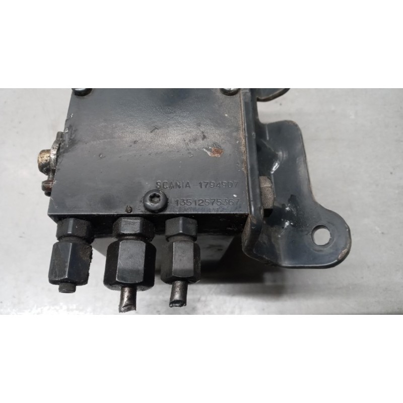 SCANIA CAB LIFT PUMP  SCANIA Serie R 2014> used