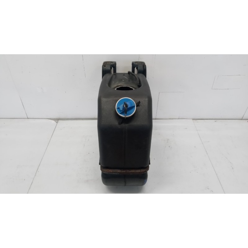 SCANIA SERBATOIO ADBLUE SCANIA Serie R 2014> usato