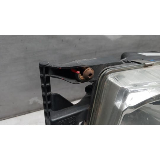 FARO ANTERIORE SINISTRO SCANIA Serie R 2014> usato