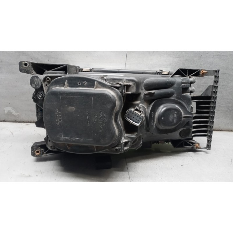 SCANIA FARO ANTERIORE SINISTRO SCANIA Serie R 2014> usato