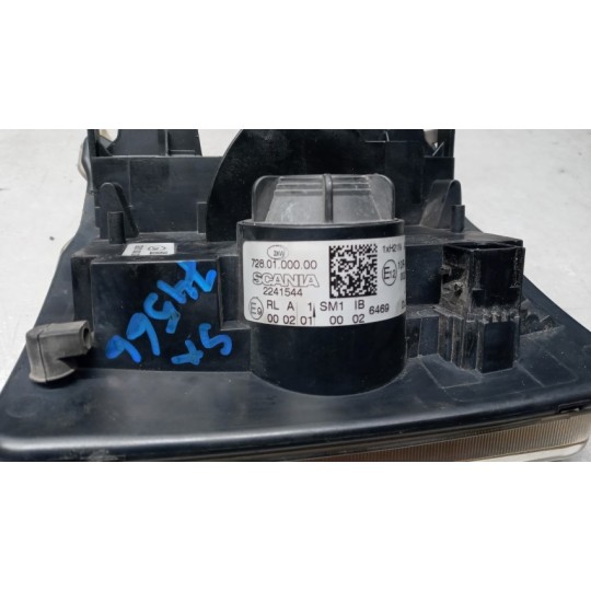 FRECCIA ANTERIORE SINISTRA SCANIA Serie R 2014> usato