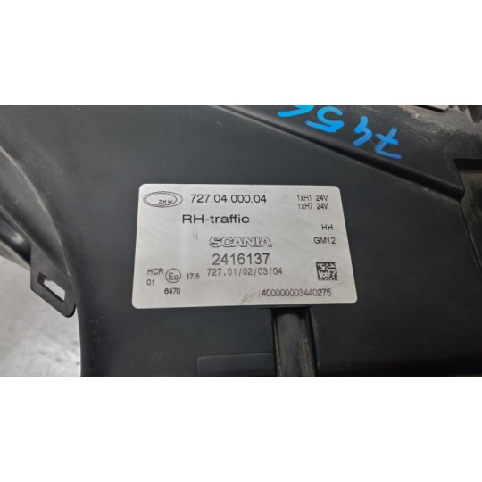 RIGHT HEADLIGHT SCANIA Serie R 2014> used