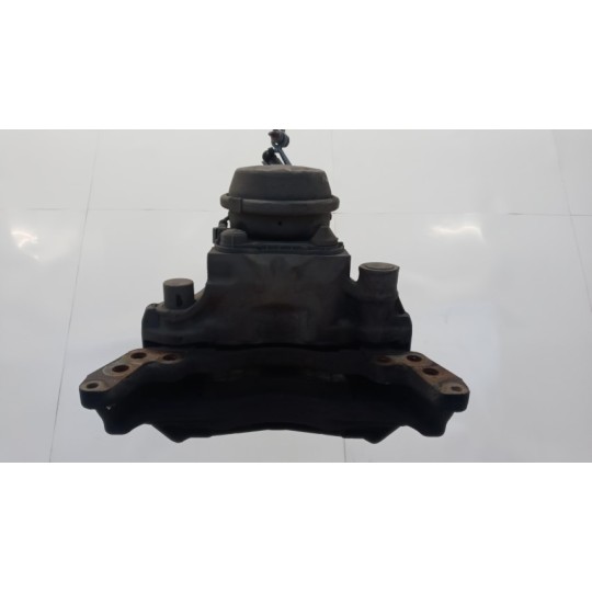 PINZA ANTERIORE DESTRA SCANIA Serie R 2014> usato