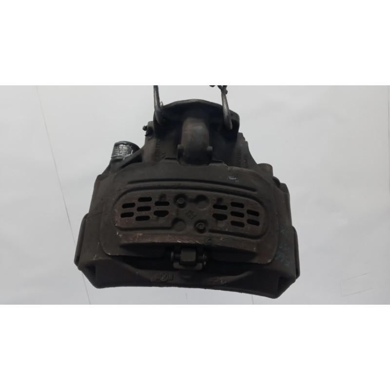 SCANIA PINZA POSTERIORE DESTRA SCANIA Serie R 2014> usato