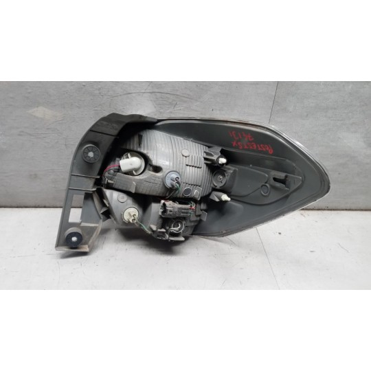 FARO POST ESTERNO LED SINISTRO SUBARU XV 2016>2018 usato