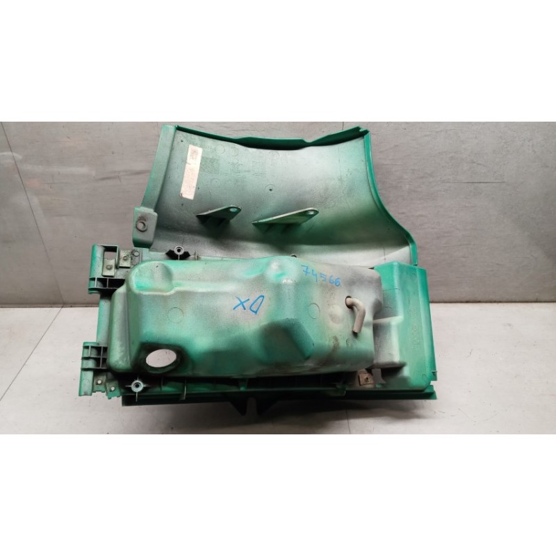 SCANIA SEDE FARI DESTRO SCANIA Serie R 2014> usato