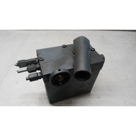 CAB LIFT PUMP  SCANIA 93 used